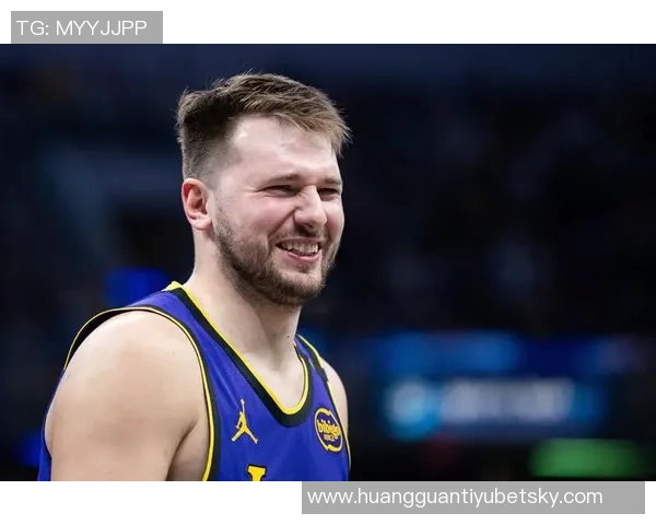 湖记:东契奇与里夫斯搭档无詹阵容下DFS表现天差地别的深度分析