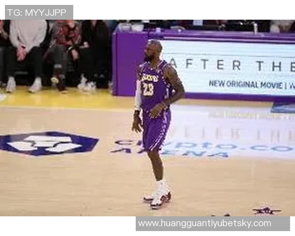 夸梅揭示詹姆斯身边球员命运悲惨背后真相与责任转移 夸梅揭示詹姆斯身边球员命运悲惨背后真相与责任转移