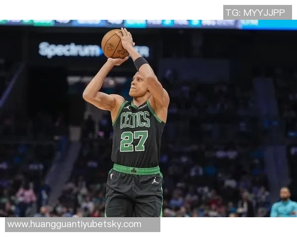 沃尔什强调队友间的沟通能提升信心并不断增强默契合作