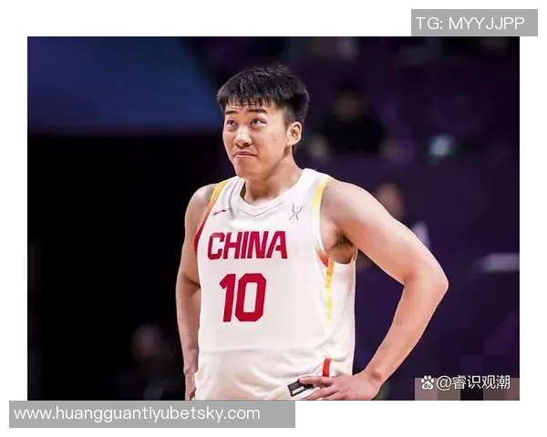 王俊杰连续第二场得分上双展现出色状态贡献10分3篮板1助攻 王俊杰连续第二场得分上双展现出色状态贡献10分3篮板1助攻