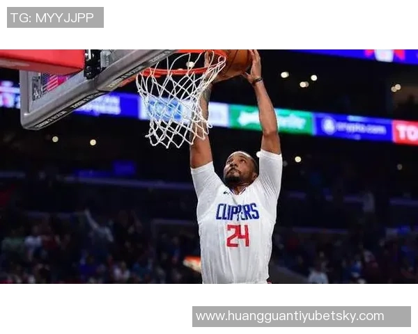 鲍威尔强调主场优势我们全场保持身体对抗不容小觑