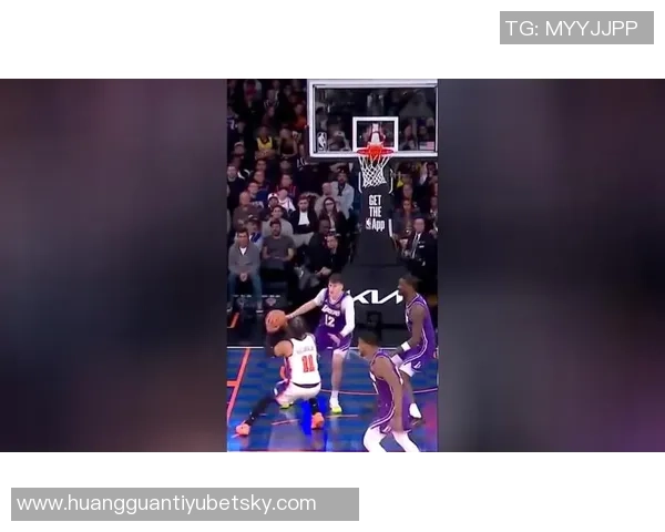 詹姆斯转发拉拉维亚精彩暴扣视频称赞杰克飞跃表现令人惊叹